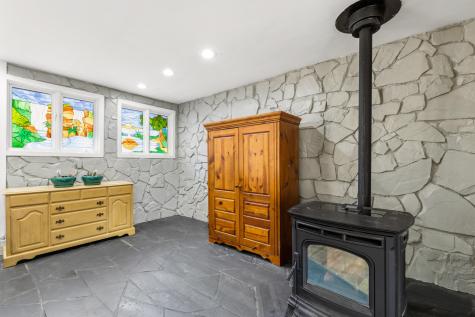 7 Bayberry Lane Lewiston ME 04240