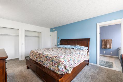 7 Bayberry Lane Lewiston ME 04240
