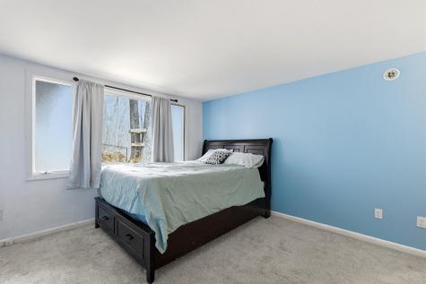 7 Bayberry Lane Lewiston ME 04240