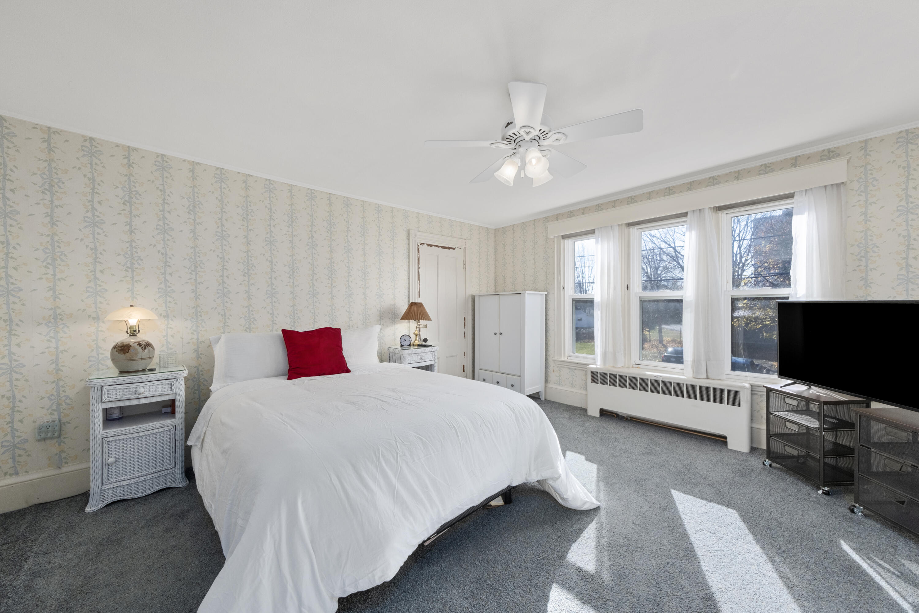 31 Talbot Avenue Rockland ME 04841