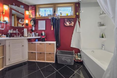 31 Talbot Avenue Rockland ME 04841