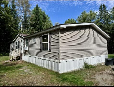 69 Old Kingfield Road New Portland ME 04961