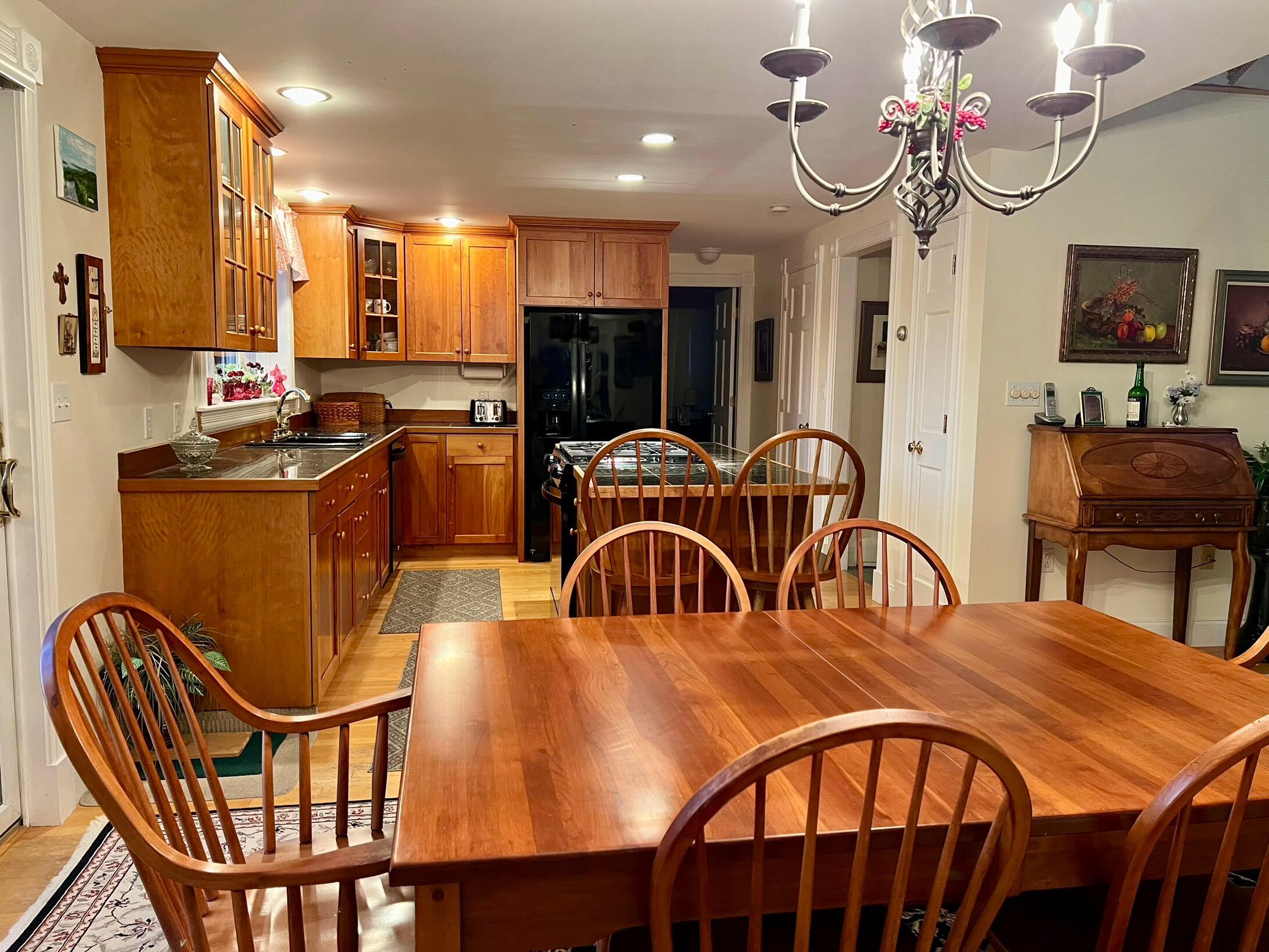 104 Raccoon Road Cushing ME 04563