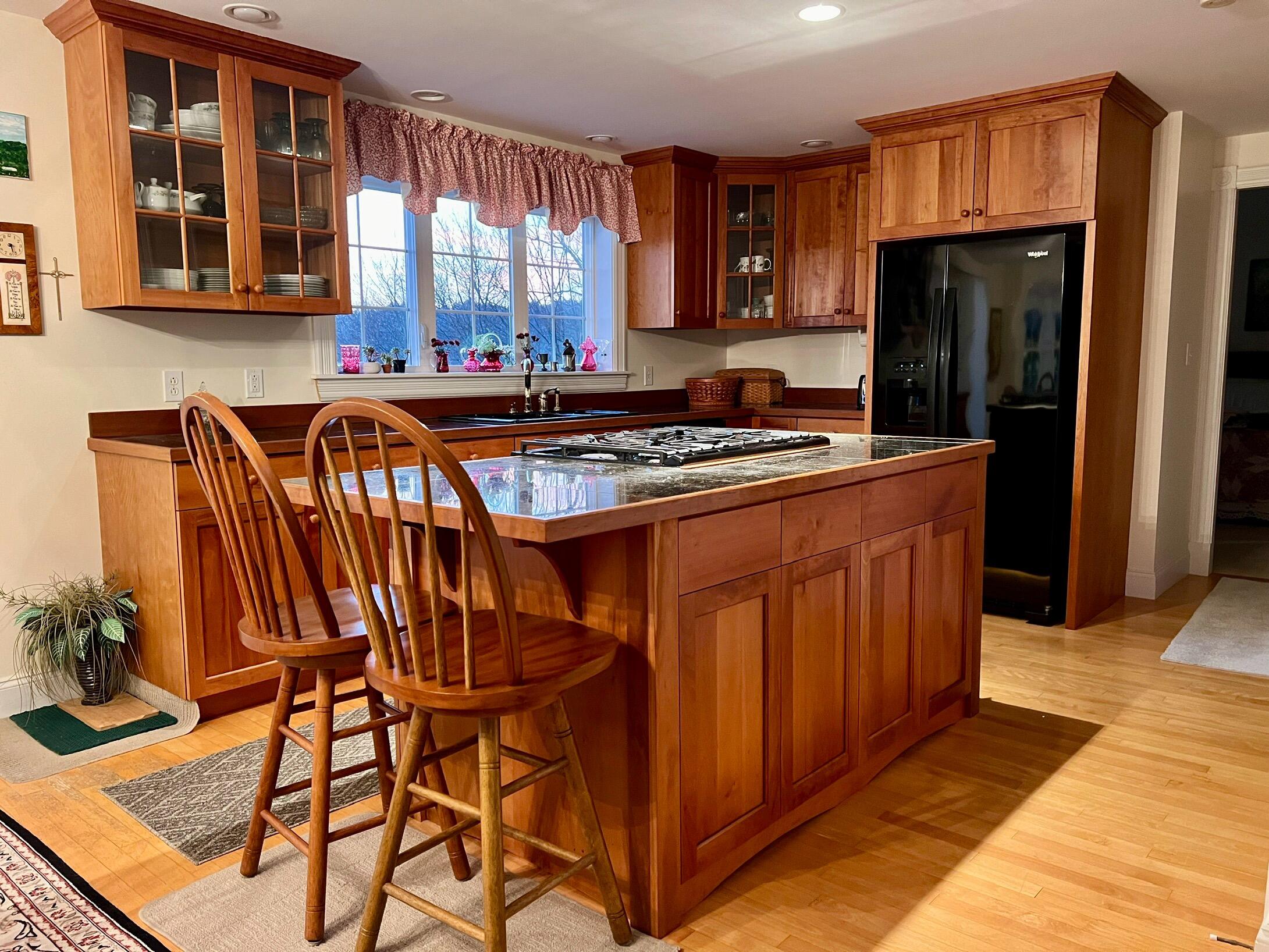 104 Raccoon Road Cushing ME 04563