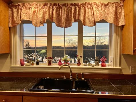 104 Raccoon Road Cushing ME 04563