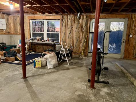 104 Raccoon Road Cushing ME 04563