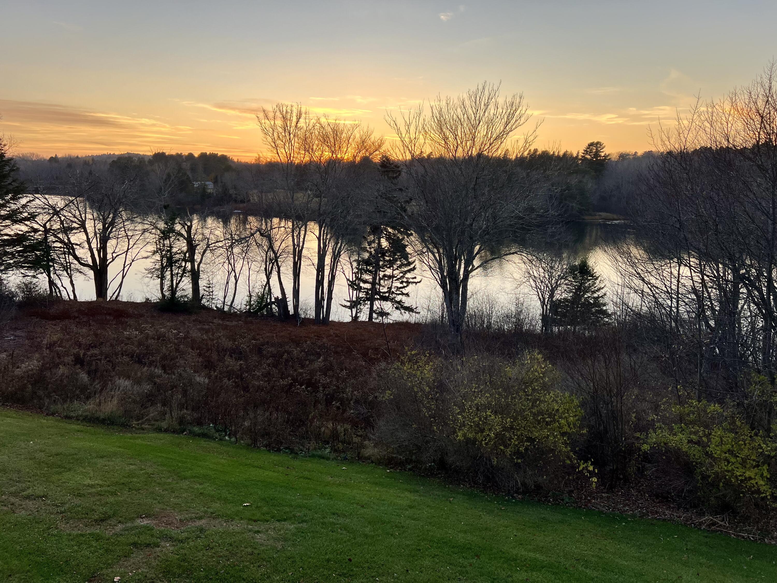 104 Raccoon Road Cushing ME 04563