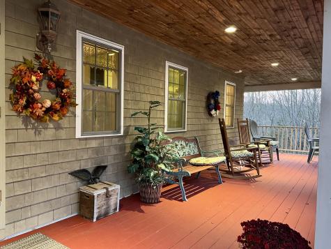 104 Raccoon Road Cushing ME 04563