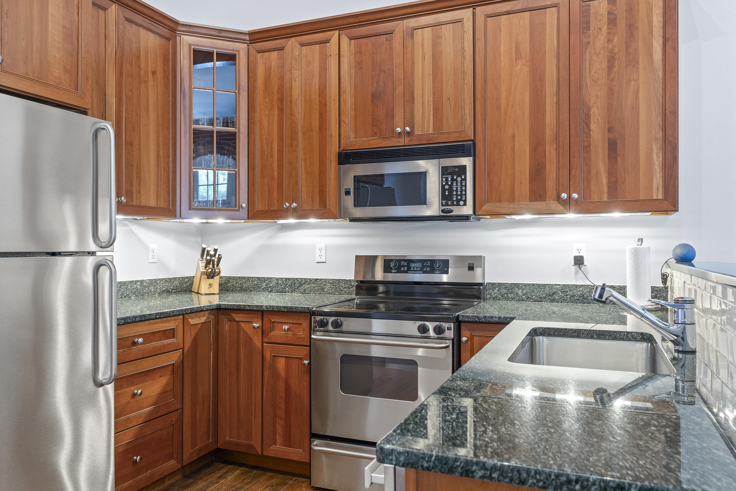 6 Quartermaster Court Portland ME 04109