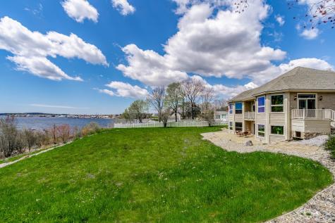 87 Waldo Avenue Rockland ME 04841