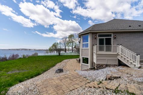 87 Waldo Avenue Rockland ME 04841