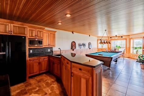 87 Waldo Avenue Rockland ME 04841