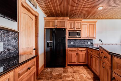 87 Waldo Avenue Rockland ME 04841