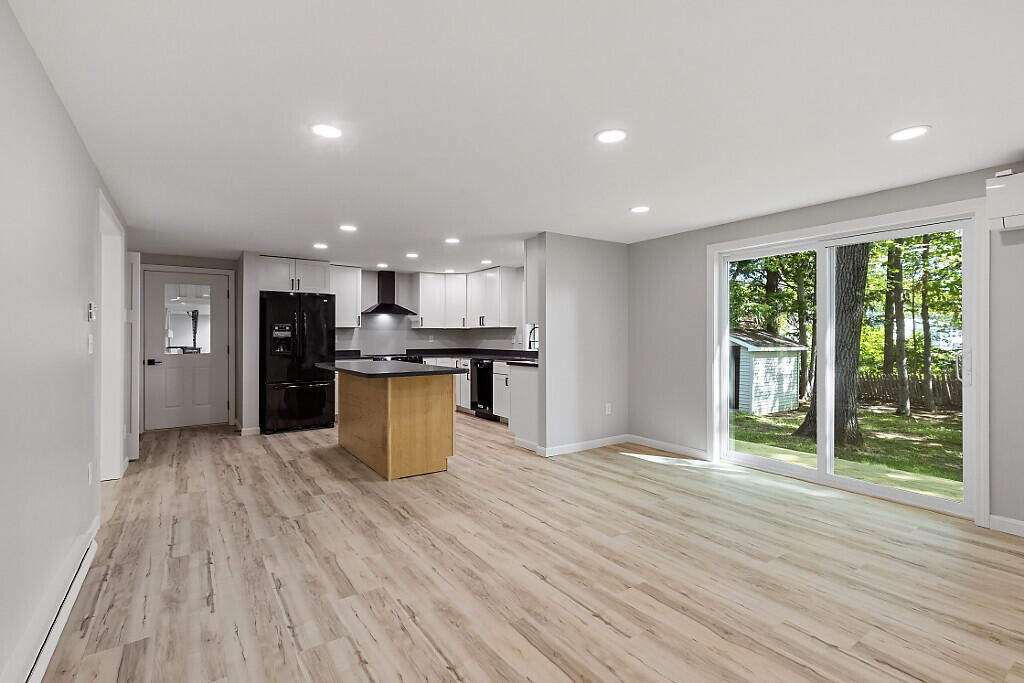 7 Philip Avenue Augusta ME 04330