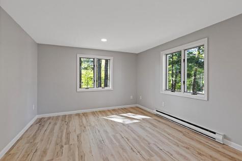 7 Philip Avenue Augusta ME 04330