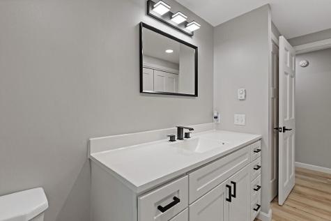 7 Philip Avenue Augusta ME 04330