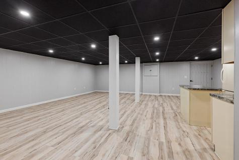 7 Philip Avenue Augusta ME 04330