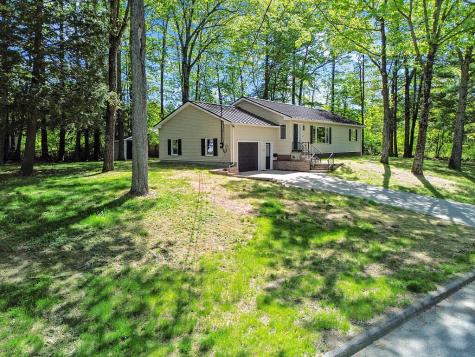 7 Philip Avenue Augusta ME 04330