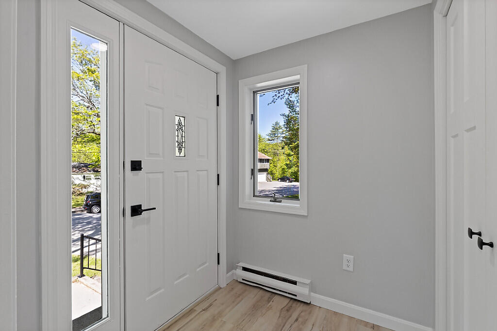 7 Philip Avenue Augusta ME 04330