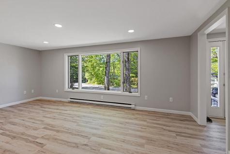 7 Philip Avenue Augusta ME 04330