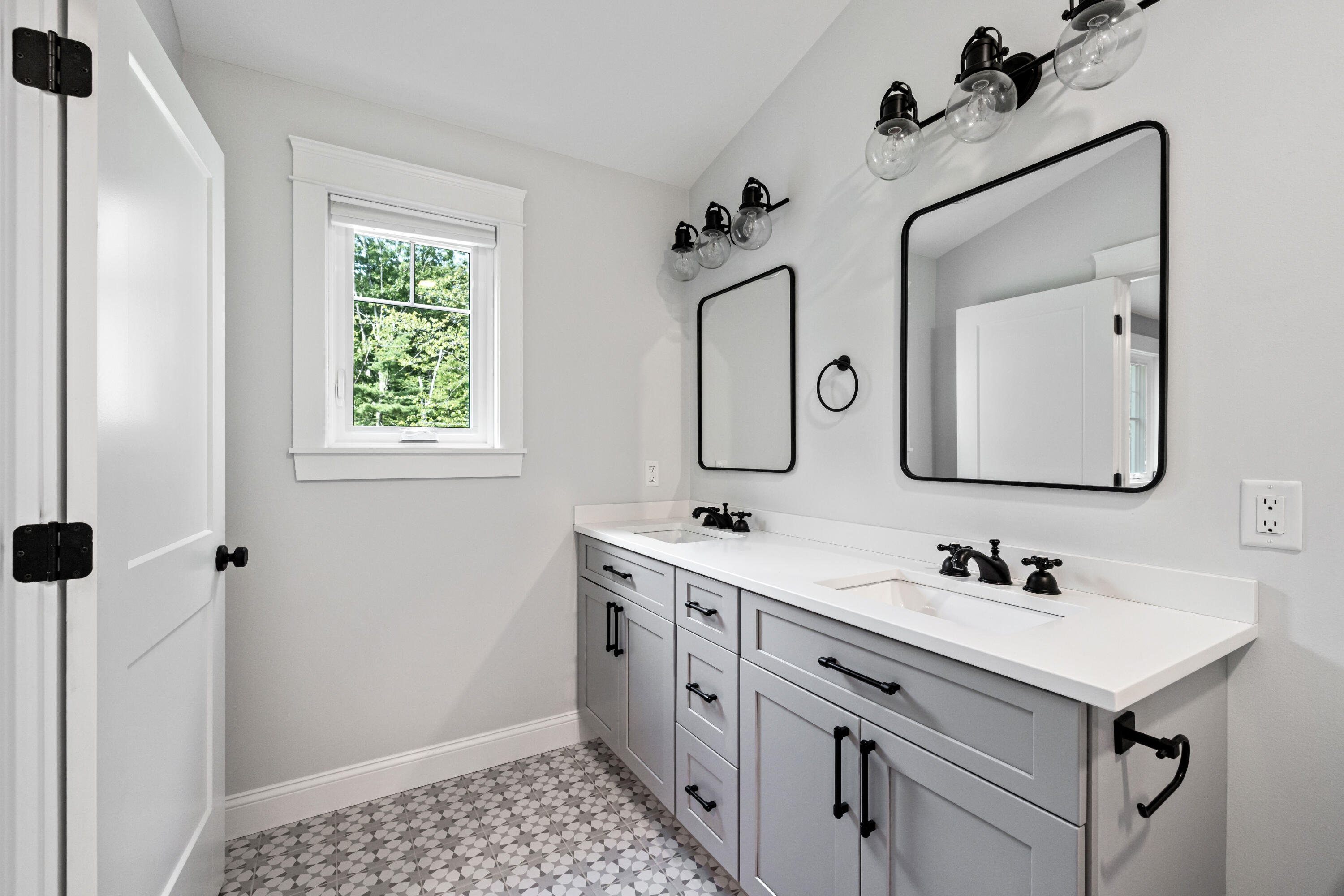 11 Harbor Drive Kennebunkport ME 04046