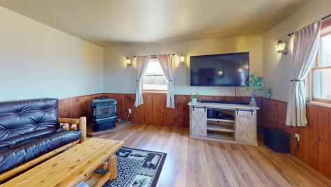 303 Phinney Farm Road Lincoln ME 04457
