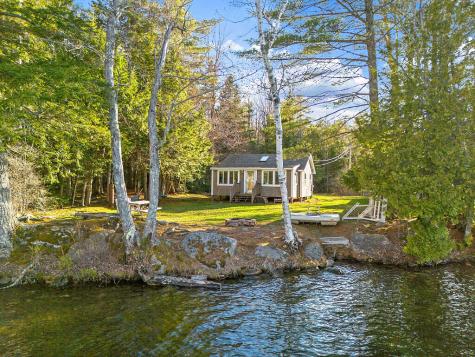 38 Jacoby Lane Searsport ME 04974