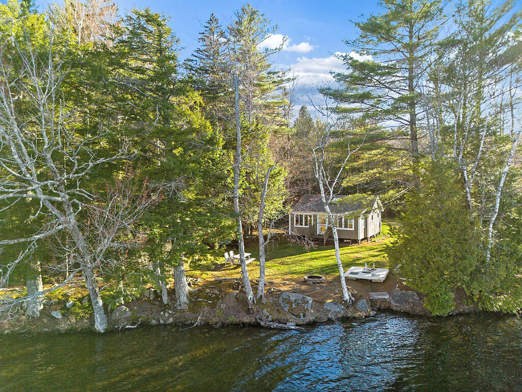 38 Jacoby Lane Searsport ME 04974