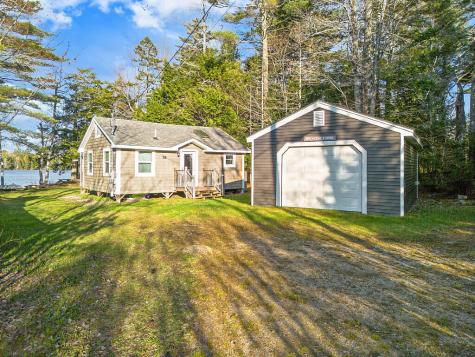 38 Jacoby Lane Searsport ME 04974