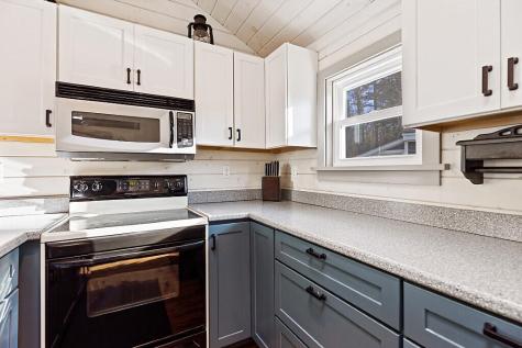 38 Jacoby Lane Searsport ME 04974
