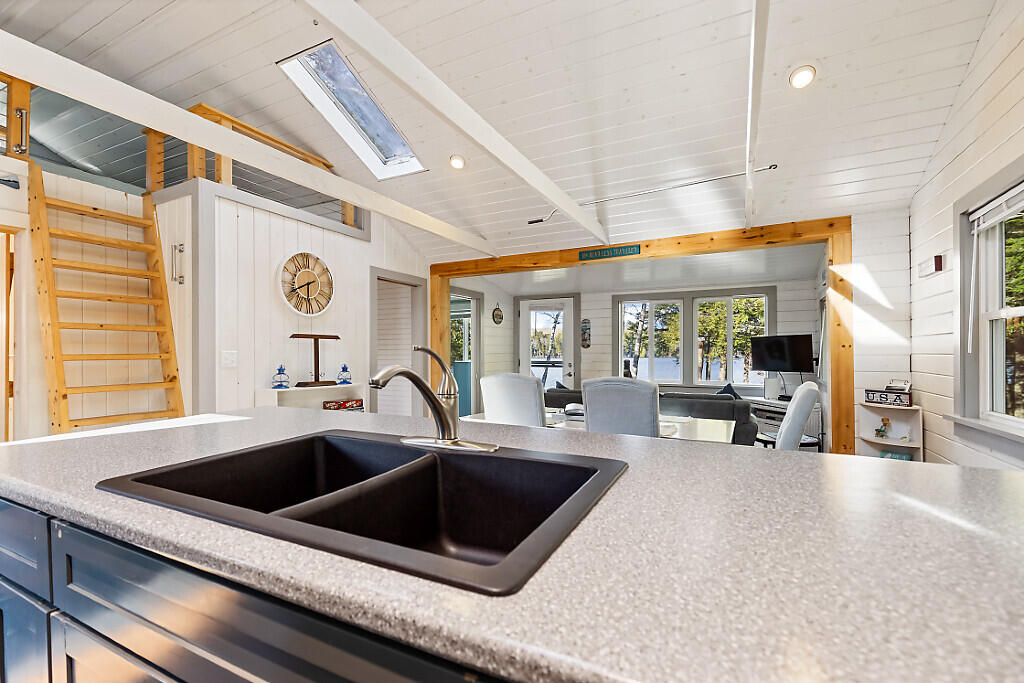 38 Jacoby Lane Searsport ME 04974