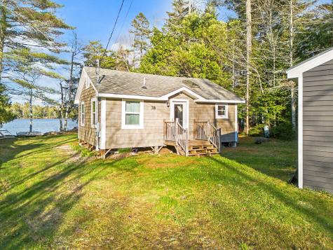 38 Jacoby Lane Searsport ME 04974