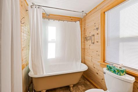 38 Jacoby Lane Searsport ME 04974