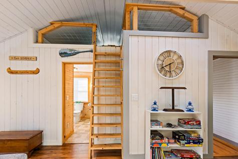 38 Jacoby Lane Searsport ME 04974