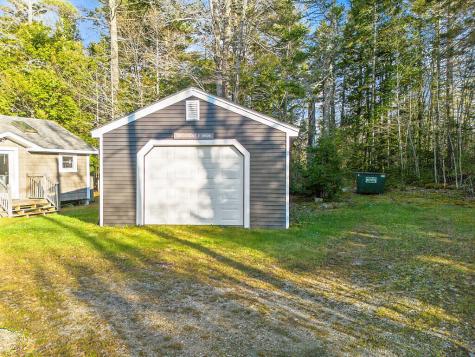 38 Jacoby Lane Searsport ME 04974
