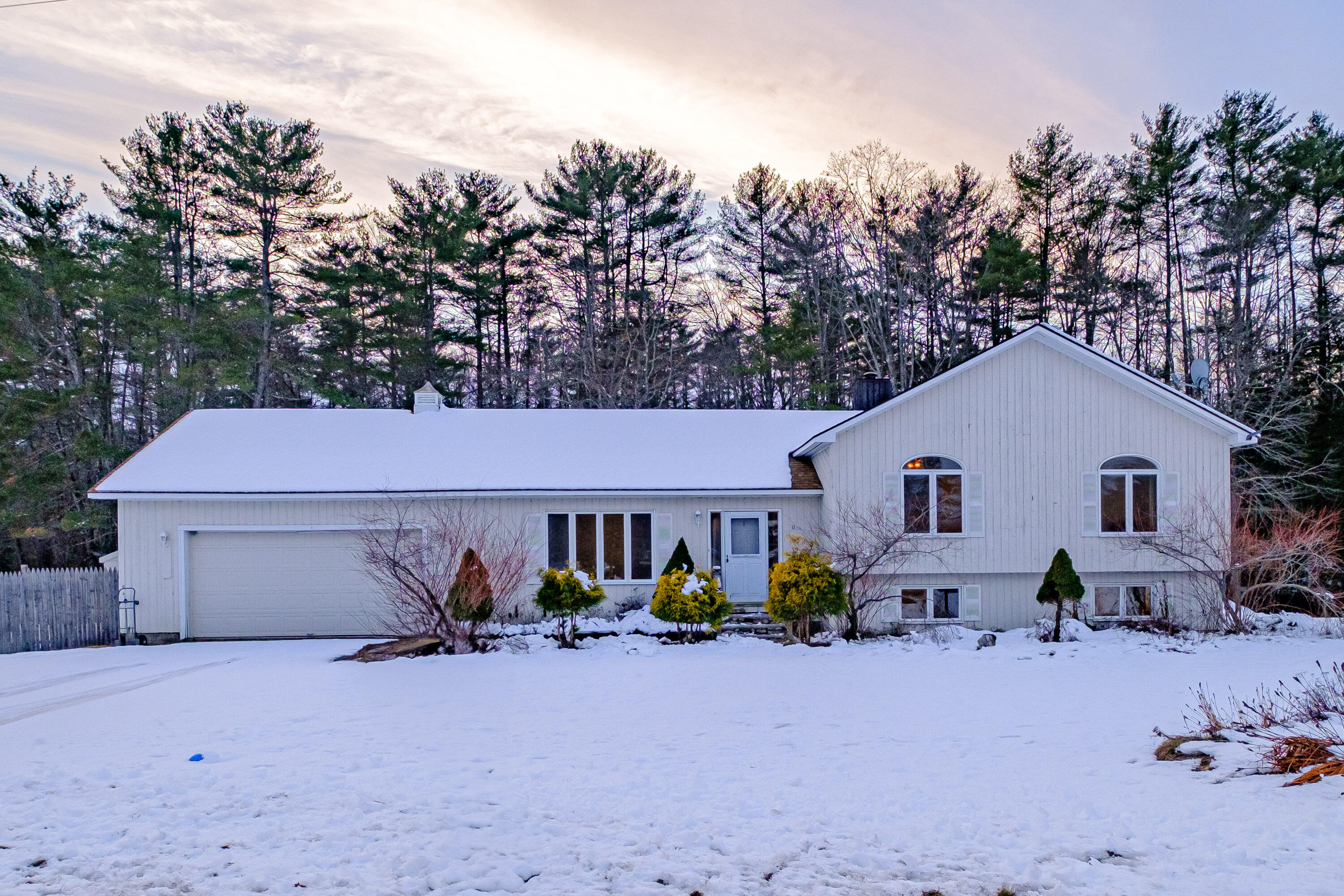 11 Sunnybrook Farm Road Bridgton ME 04009