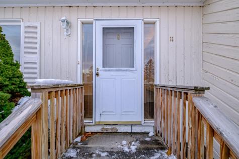 11 Sunnybrook Farm Road Bridgton ME 04009