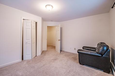 11 Sunnybrook Farm Road Bridgton ME 04009