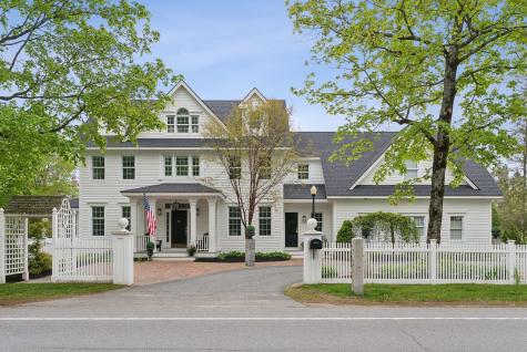 193 Foreside Road Falmouth ME 04105