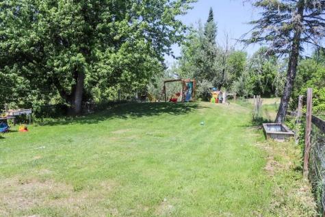 48 Starks Road New Sharon ME 04955