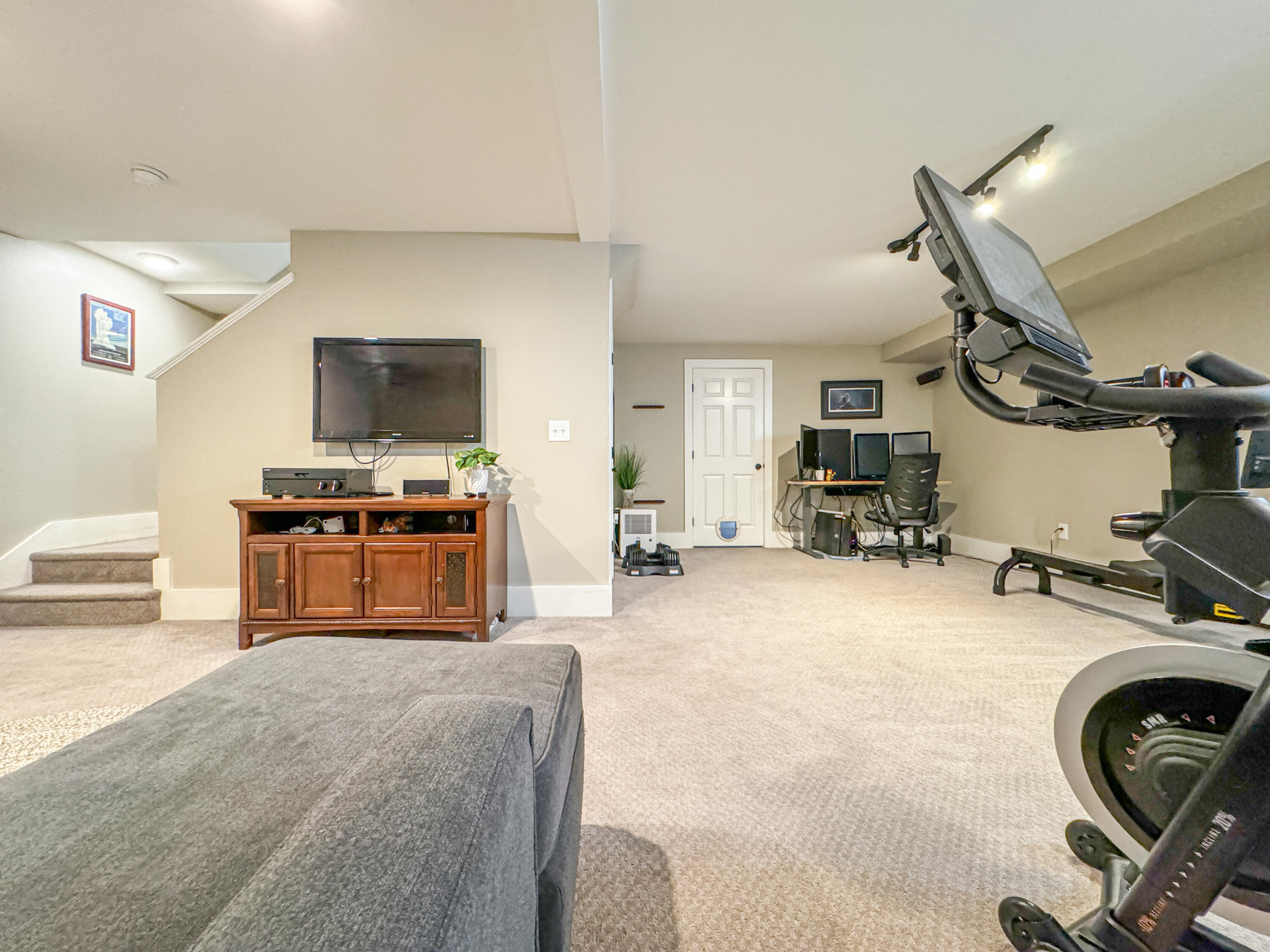 171 South Freeport Road Freeport ME 04032