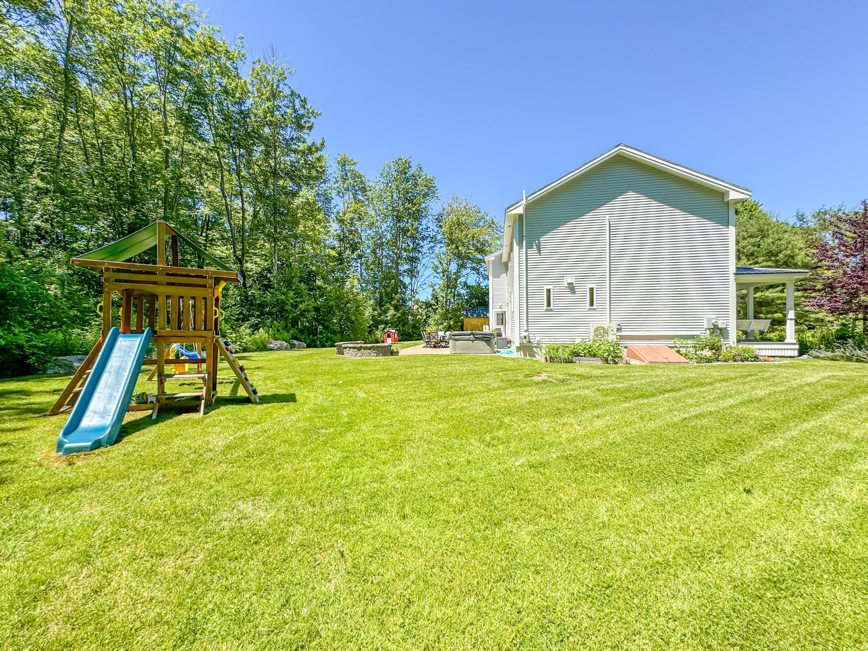 171 South Freeport Road Freeport ME 04032