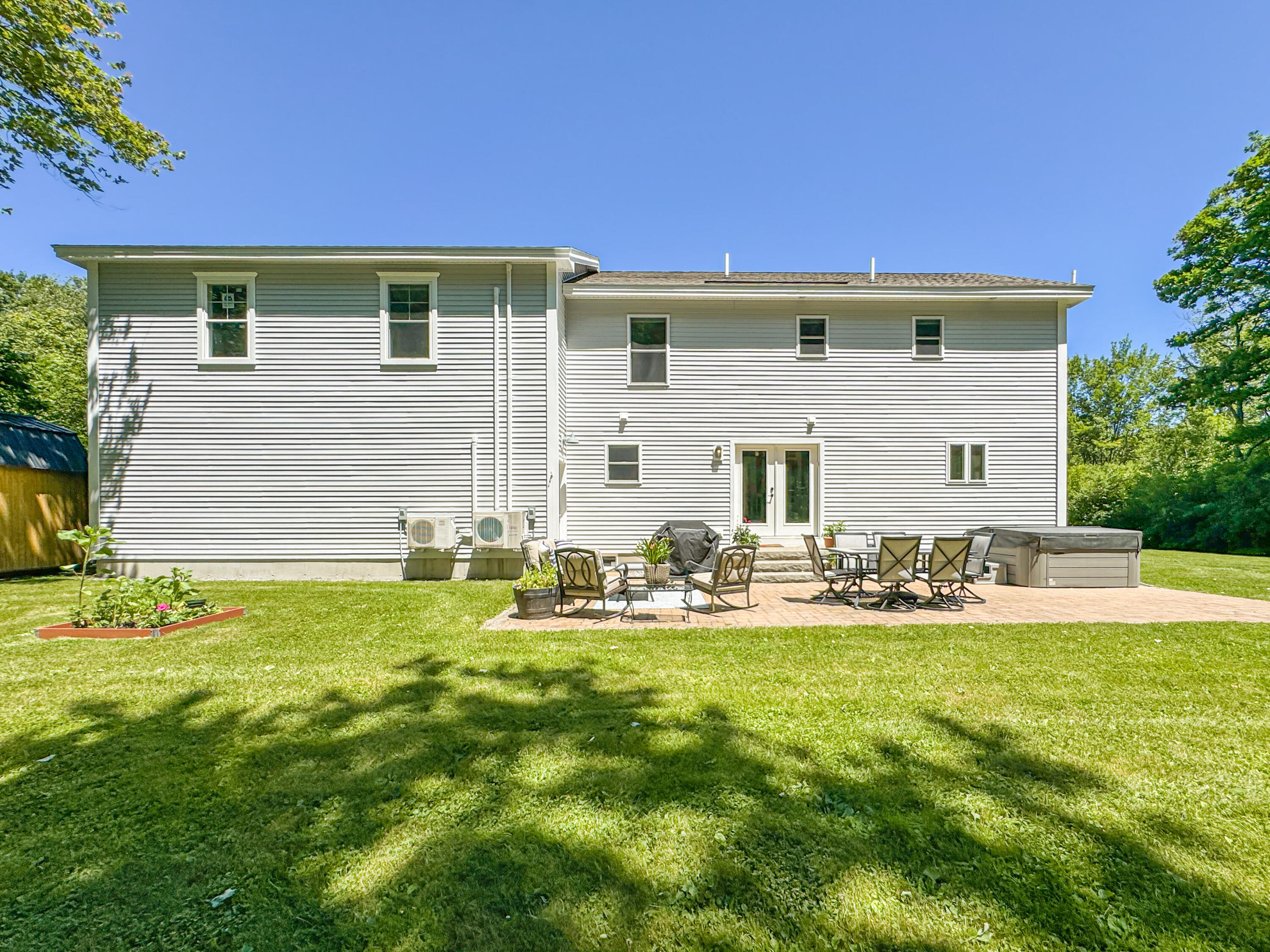 171 South Freeport Road Freeport ME 04032