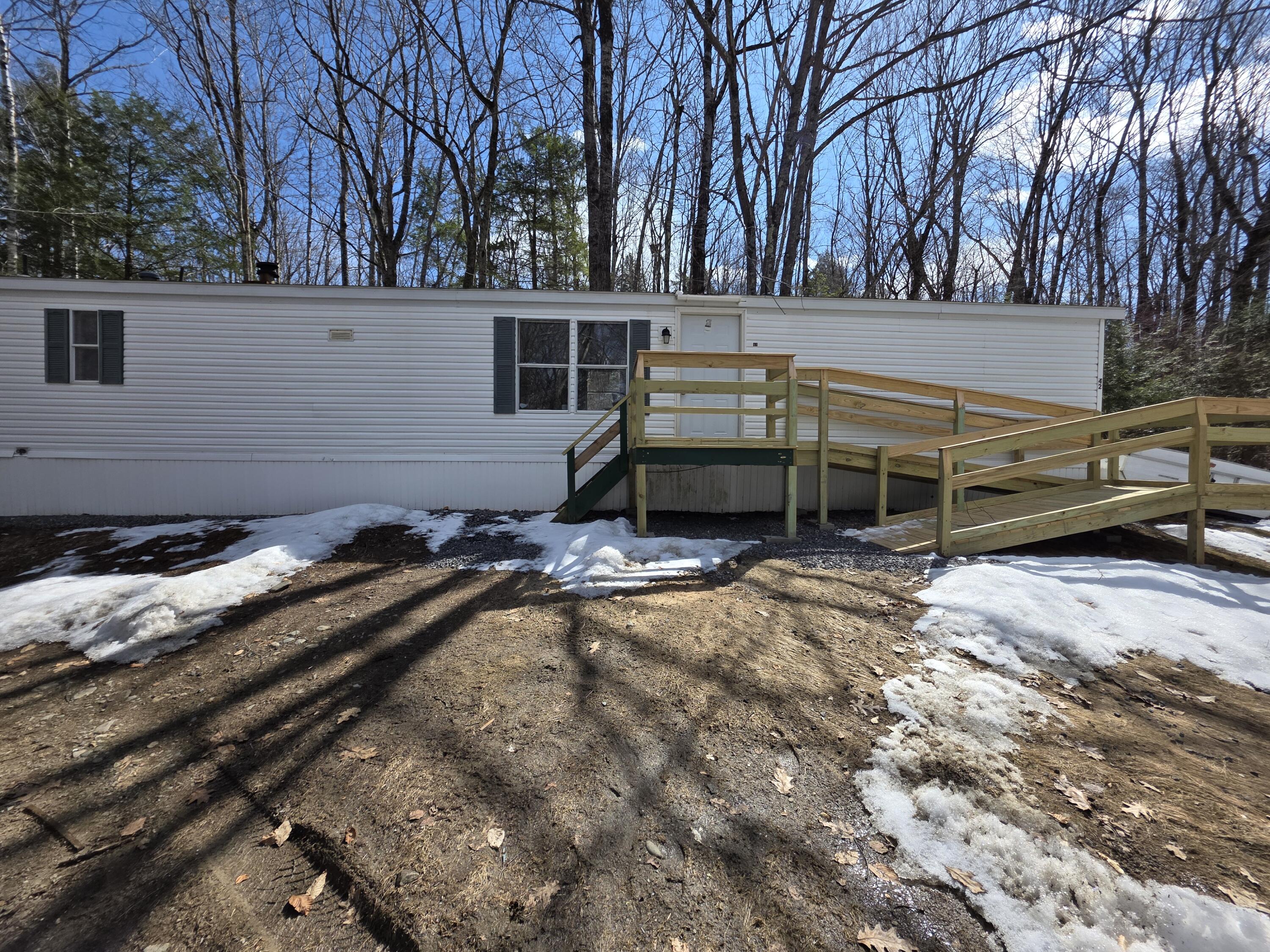 42 Squire Court Winthrop ME 04364