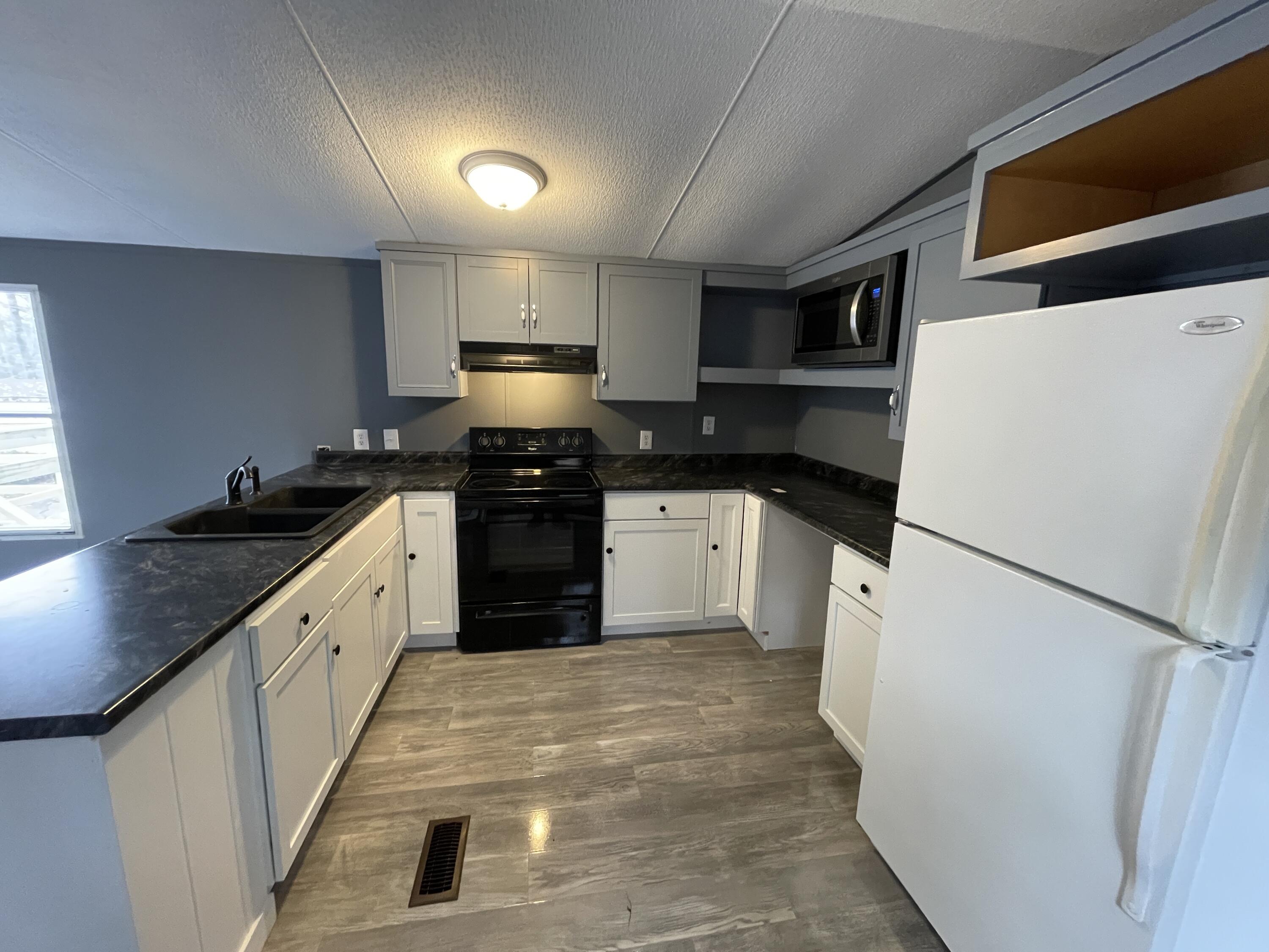 42 Squire Court Winthrop ME 04364