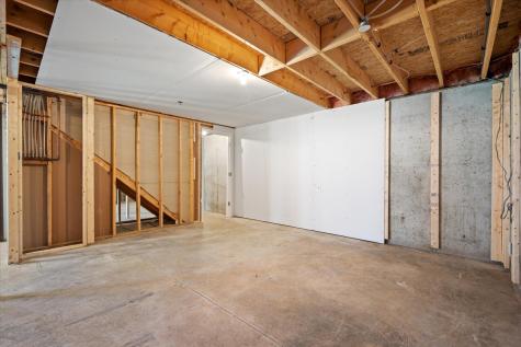 13 Poplar Ridge Road Gray ME 04039