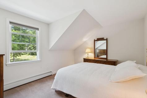 61 Crestview Lane Brunswick ME 04011