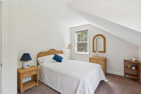 61 Crestview Lane Brunswick ME 04011