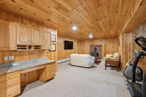 61 Crestview Lane Brunswick ME 04011