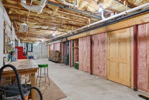 61 Crestview Lane Brunswick ME 04011